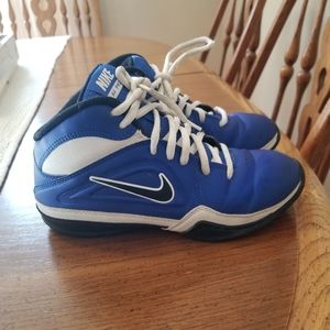 Boys Nike AV Pro 3